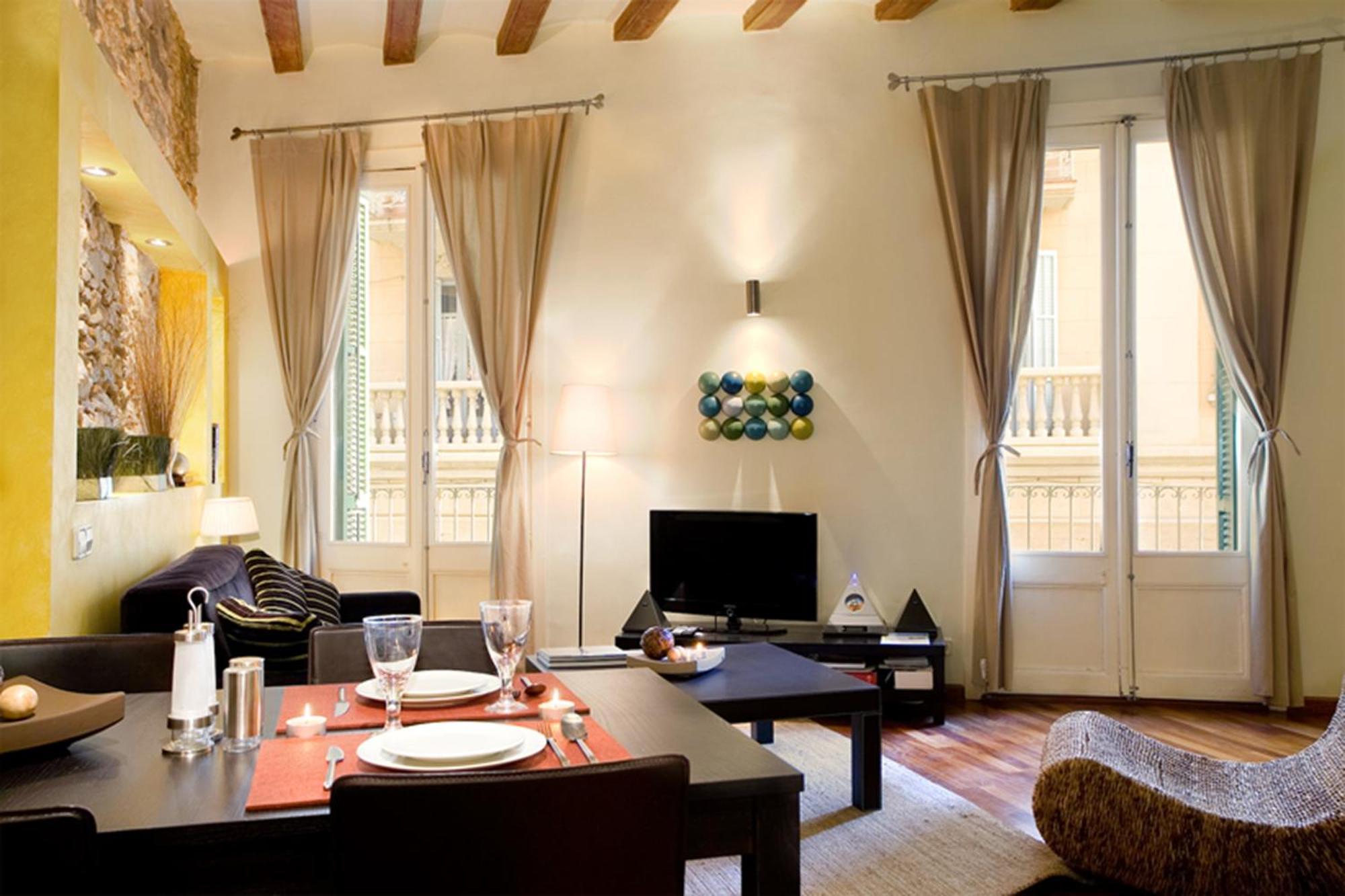Picasso Apartment